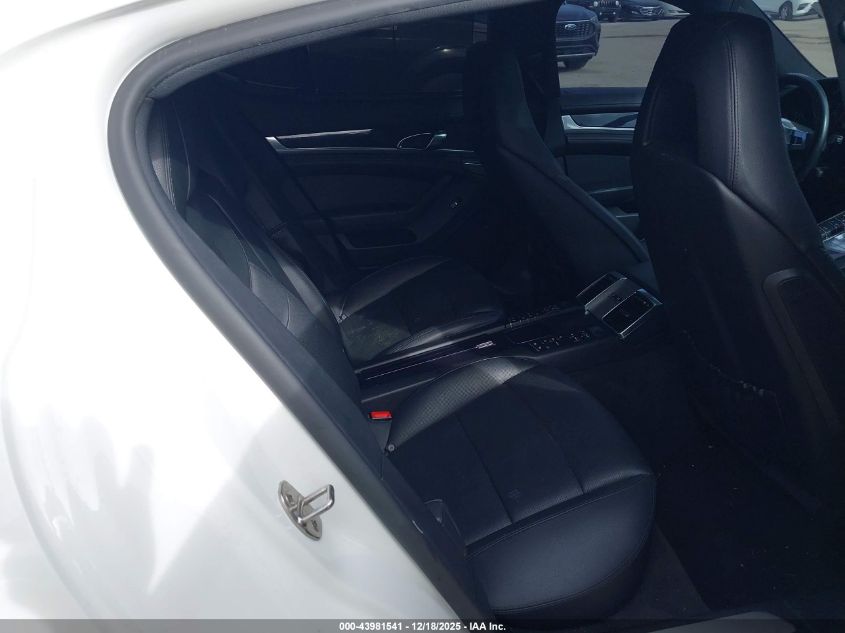 2012 Porsche Panamera 4S VIN: WP0AB2A79CL060867 Lot: 43981541