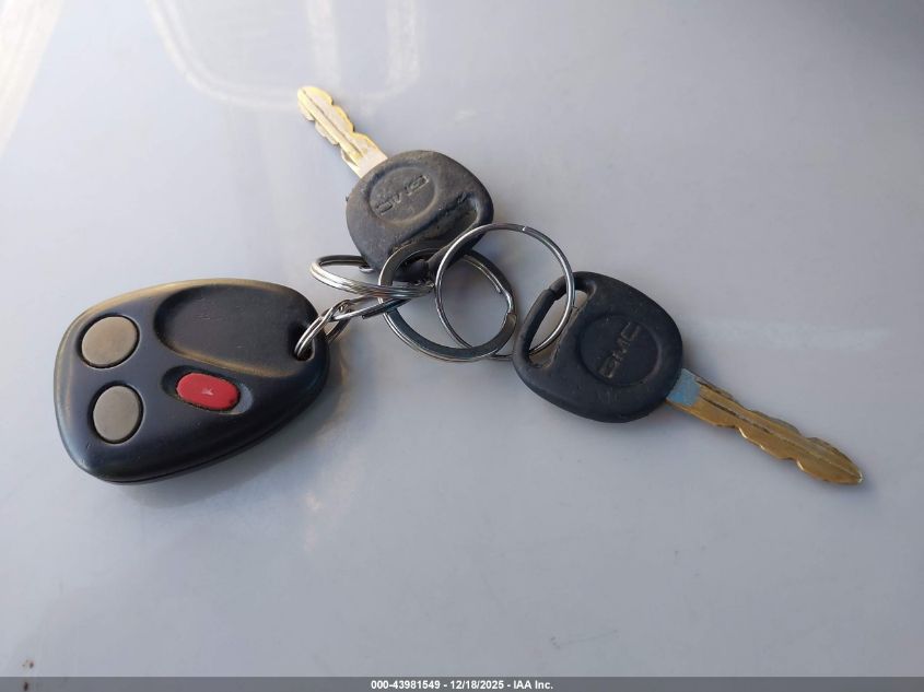 2005 GMC Yukon Sle VIN: 1GKEC13V75J224883 Lot: 43981549