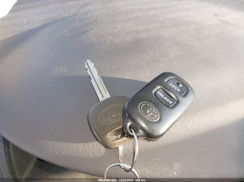 2007 Toyota Corolla Le VIN: 2T1BR32E87C854341 Lot: 43981558