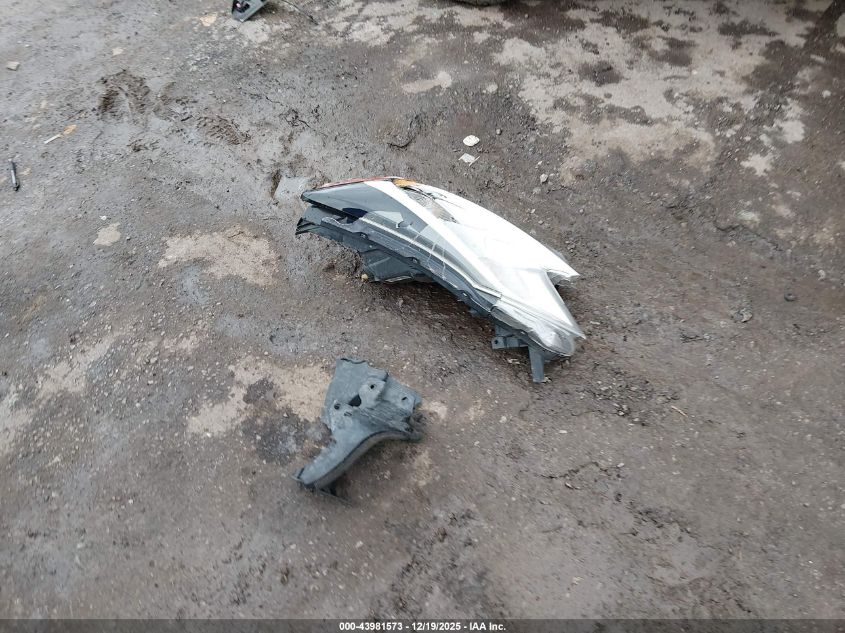 2015 Nissan Versa Note Sr VIN: 3N1CE2CP0FL356711 Lot: 43981573