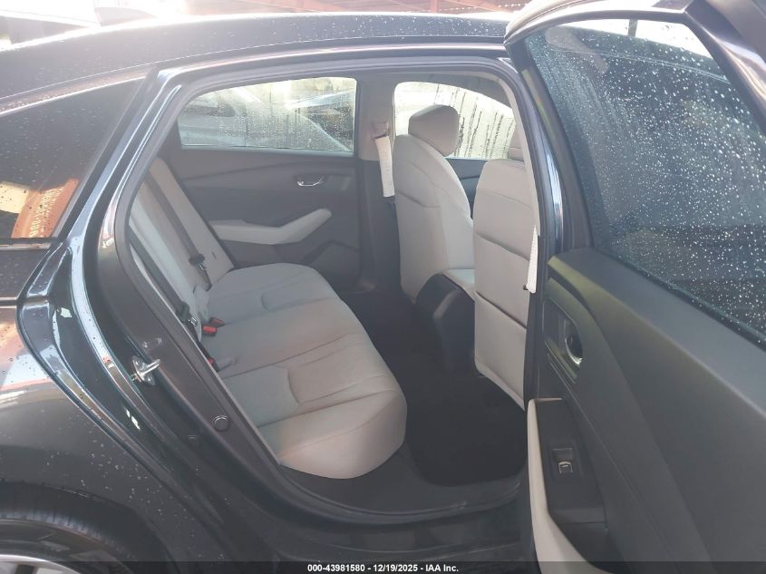 2024 Honda Accord Lx VIN: 1HGCY1F2XRA083207 Lot: 43981580