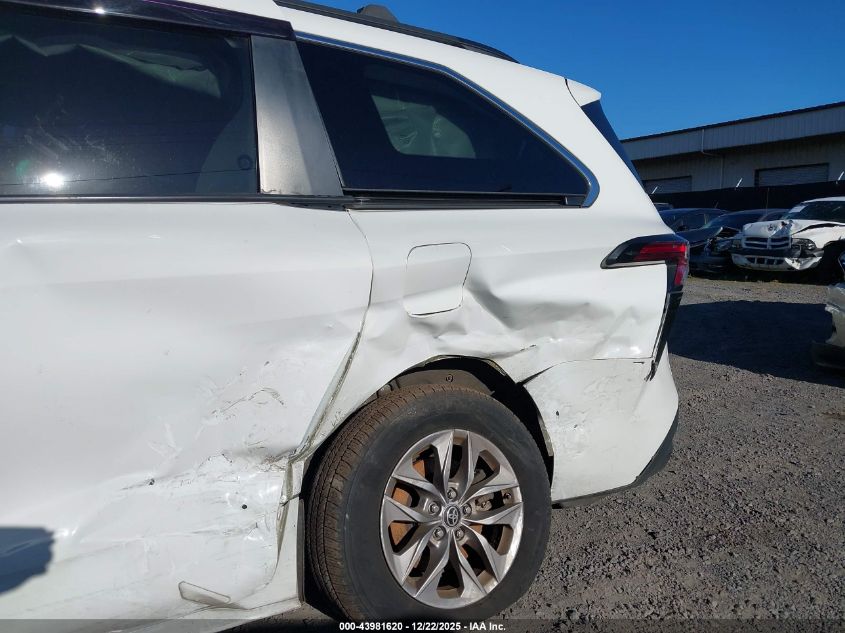 2021 Toyota Sienna Le VIN: 5TDKRKEC1MS071403 Lot: 43981620