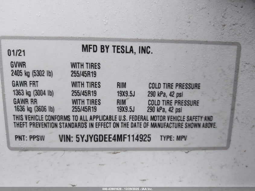 2021 Tesla Model Y Long Range Dual Motor All-Wheel Drive VIN: 5YJYGDEE4MF114925 Lot: 43981628