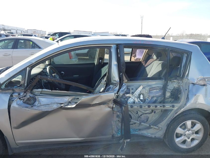 2009 Nissan Versa 1.8S VIN: 3N1BC13E29L488447 Lot: 43981638