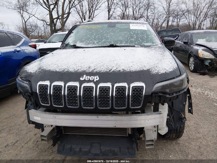 2019 Jeep Cherokee Latitude Plus 4X4 VIN: 1C4PJMLB8KD229151 Lot: 43981678