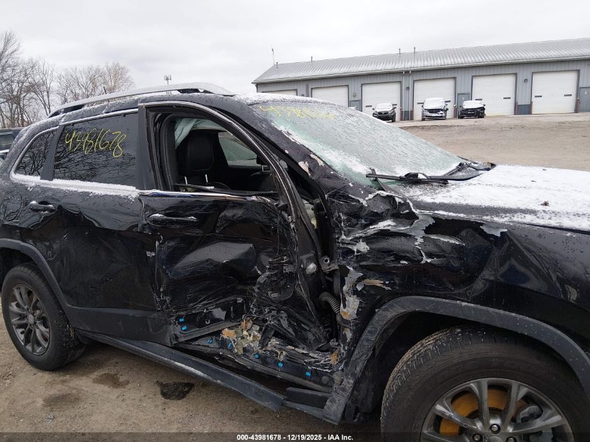 2019 Jeep Cherokee Latitude Plus 4X4 VIN: 1C4PJMLB8KD229151 Lot: 43981678