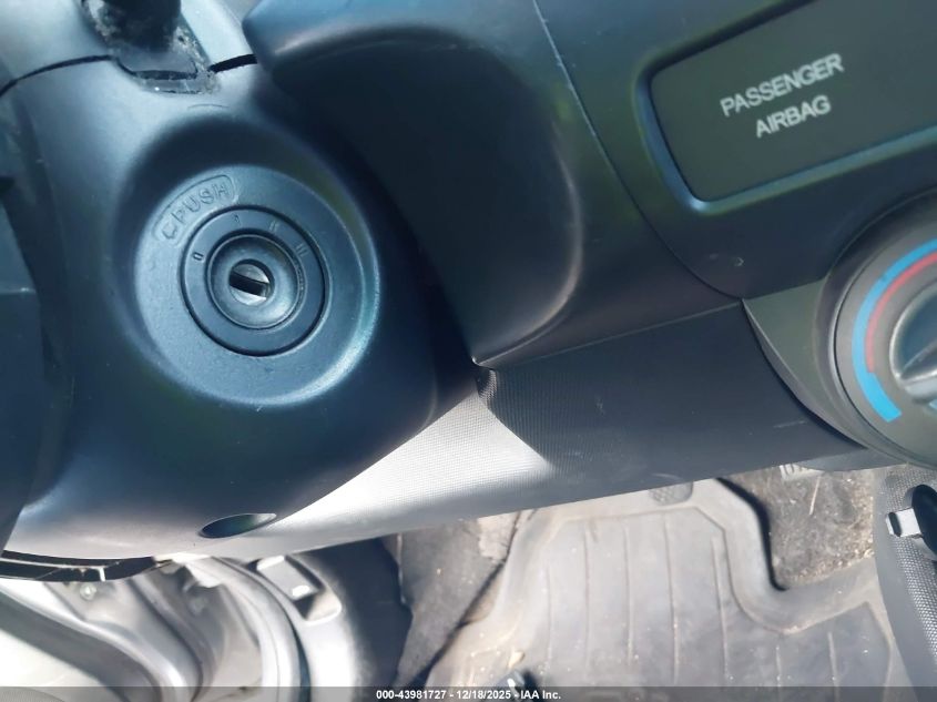 2007 Honda Fit Sport VIN: JHMGD37667S061252 Lot: 43981727