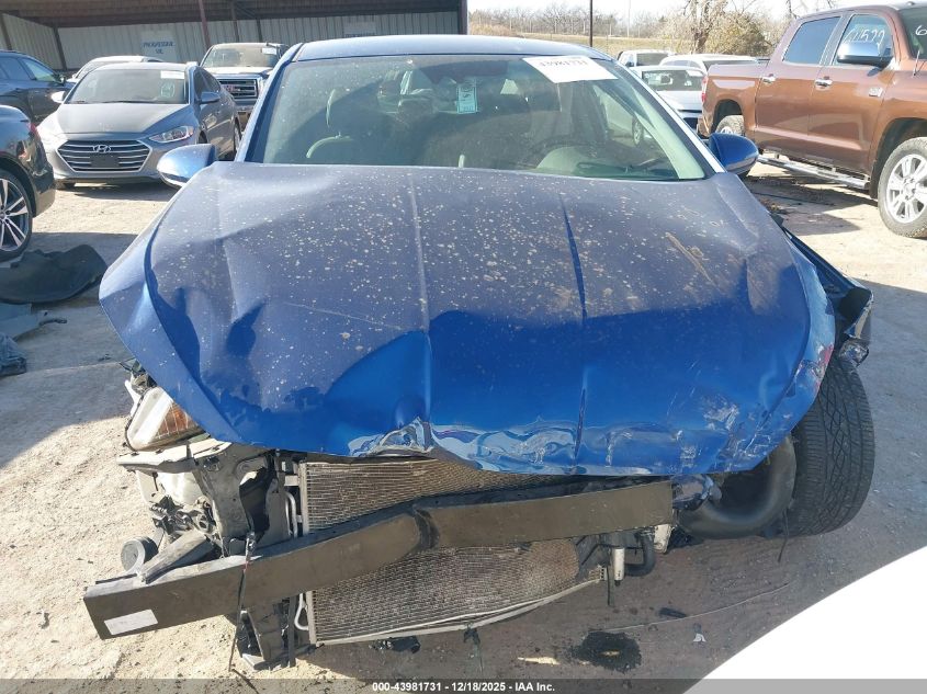 2019 Hyundai Elantra Limited VIN: 5NPD84LF9KH437440 Lot: 43981731