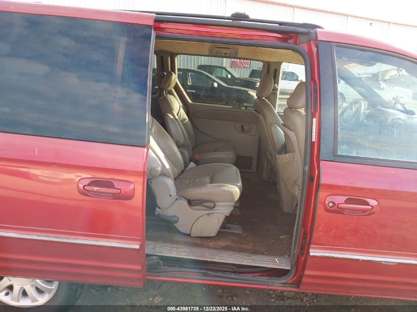 2001 Chrysler Town & Country Lxi VIN: 2C8GP54L01R320484 Lot: 43981739