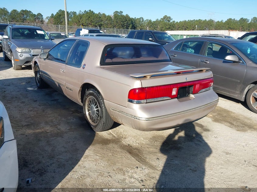 1MELM62WXVH620142 1997 MERCURY COUGAR photo no. 3