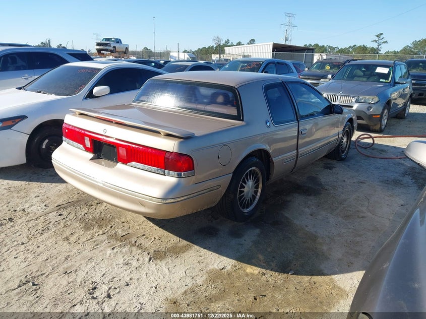 1MELM62WXVH620142 1997 MERCURY COUGAR photo no. 4