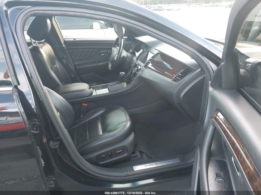 1FAHP2F86KG101373 2019 FORD TAURUS photo no. 5