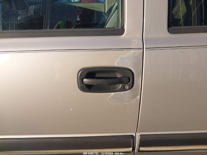 2004 Chevrolet Tahoe Ls VIN: 1GNEC13V44R286583 Lot: 43981781