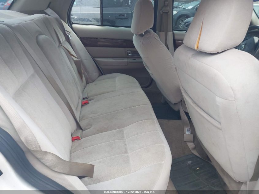 2007 Mercury Grand Marquis Ls VIN: 2MEFM75VX7X633062 Lot: 43981800