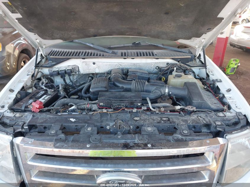 2011 Ford Expedition Xl VIN: 1FMJU1G52BEF36711 Lot: 43981801