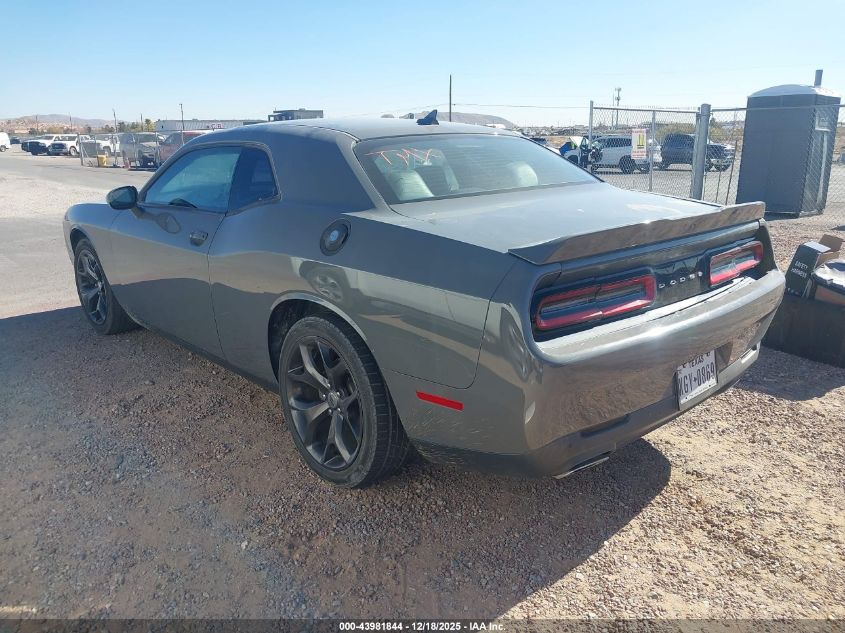 2018 Dodge Challenger Sxt Plus VIN: 2C3CDZAG8JH305586 Lot: 43981844