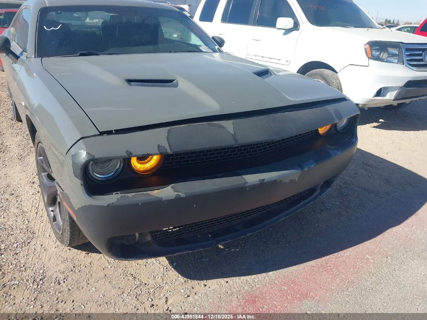 2018 Dodge Challenger Sxt Plus VIN: 2C3CDZAG8JH305586 Lot: 43981844