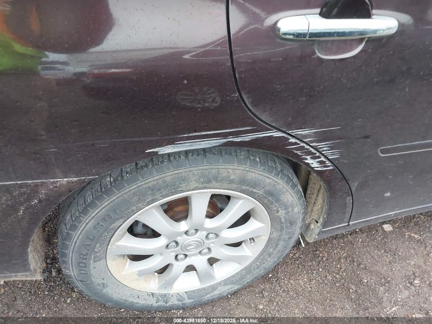 2002 Lexus Es 300 VIN: JTHBF30G725010728 Lot: 43981850