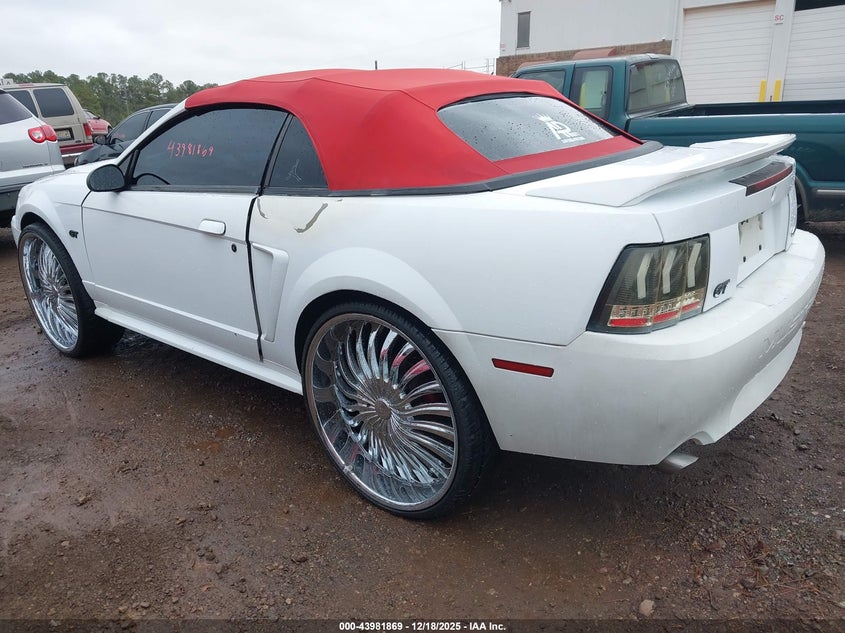 1FAFP45X1YF216781 2000 FORD MUSTANG photo no. 3