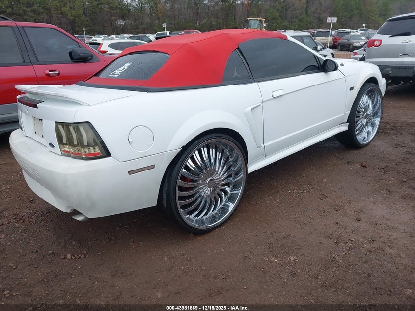 1FAFP45X1YF216781 2000 FORD MUSTANG photo no. 4