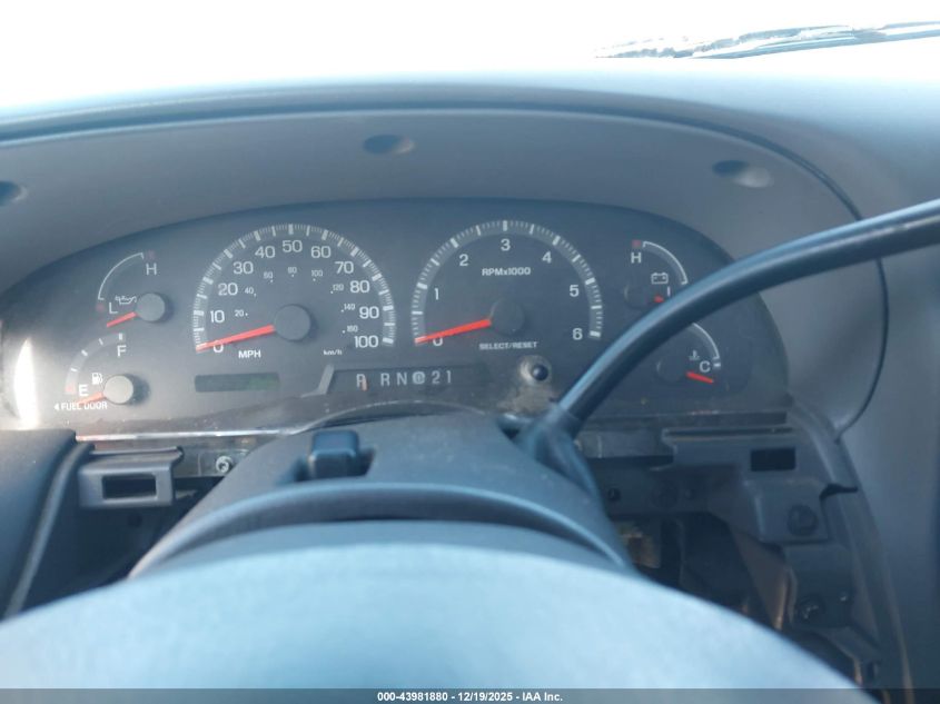 2001 Ford F-150 King Ranch Edition/Lariat/Xlt VIN: 1FTRW08L51KC31177 Lot: 43981880