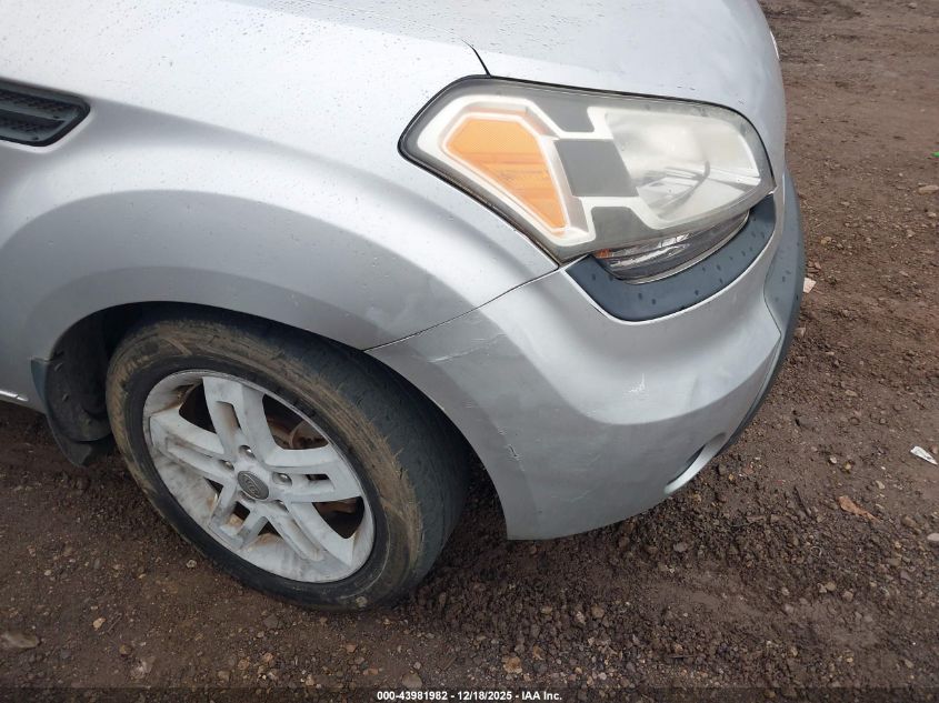 2010 Kia Soul + VIN: KNDJT2A28A7139227 Lot: 43981982