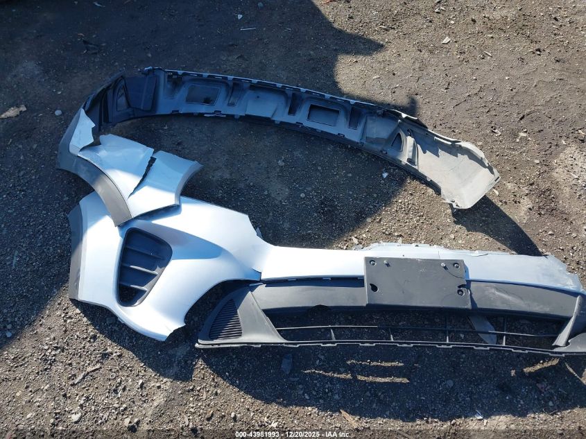 2019 Kia Sorento 2.4L L VIN: 5XYPG4A3XKG540589 Lot: 43981993