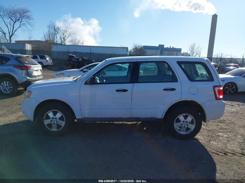 2011 Ford Escape Xls VIN: 1FMCU0C75BKC18058 Lot: 43982017