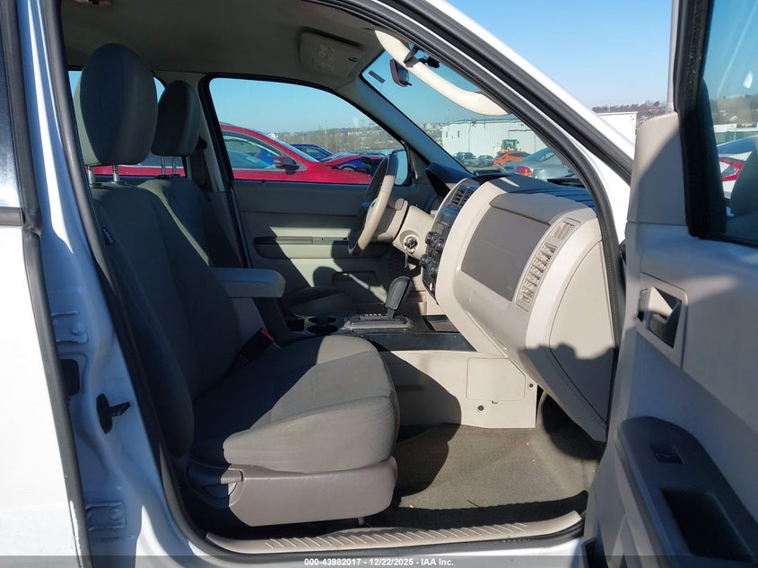 2011 Ford Escape Xls