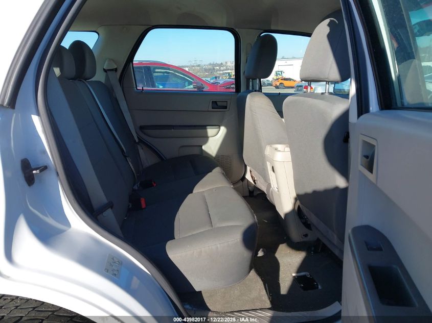 2011 Ford Escape Xls VIN: 1FMCU0C75BKC18058 Lot: 43982017