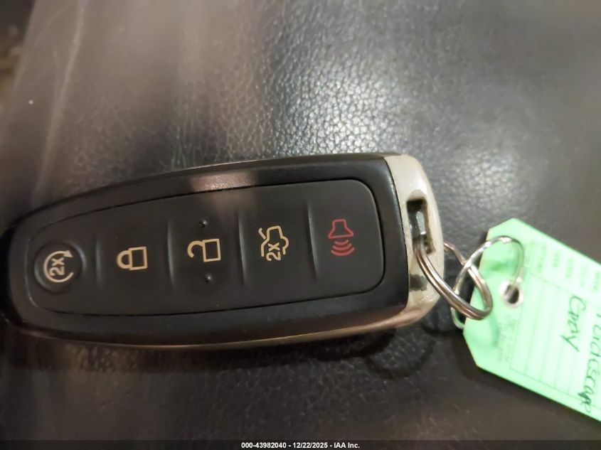 2013 Ford Escape Sel VIN: 1FMCU0HX8DUC10102 Lot: 43982040