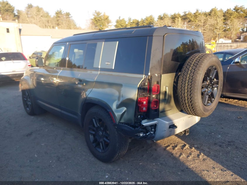 2024 Land Rover Defender 110 P300
