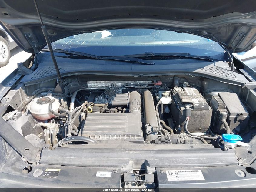 2018 Volkswagen Tiguan VIN: 3VVHP65N5JM072818 Lot: 43982085
