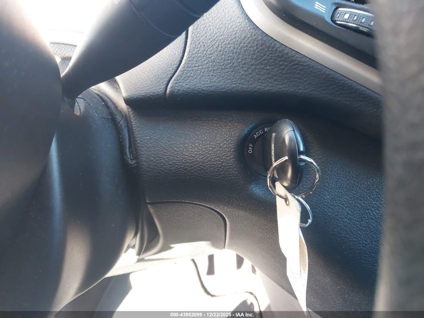 2016 Jeep Cherokee Sport VIN: 1C4PJMAB5GW197922 Lot: 43982099