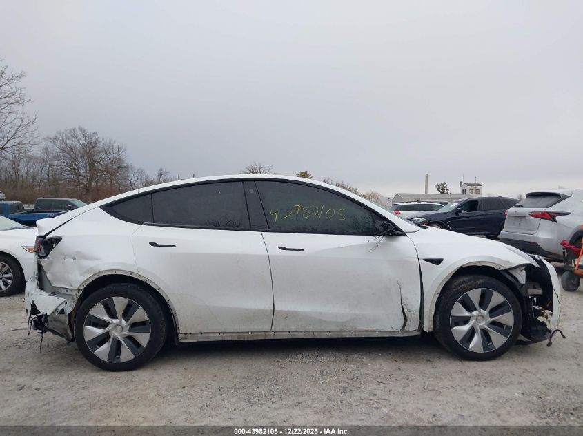 2021 Tesla Model Y Long Range Dual Motor All-Wheel Drive VIN: 5YJYGDEE7MF138667 Lot: 43982105