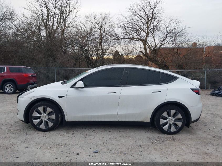 2021 Tesla Model Y Long Range Dual Motor All-Wheel Drive VIN: 5YJYGDEE7MF138667 Lot: 43982105