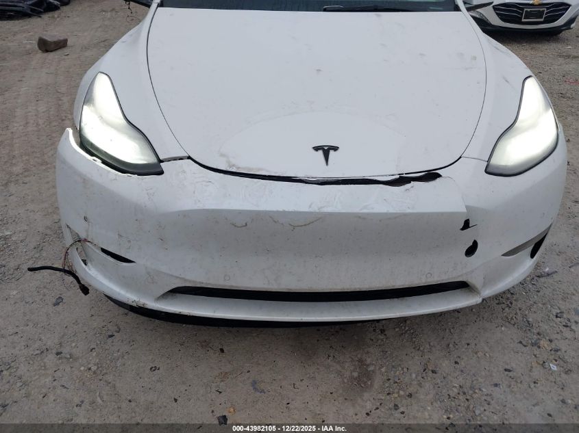2021 Tesla Model Y Long Range Dual Motor All-Wheel Drive VIN: 5YJYGDEE7MF138667 Lot: 43982105