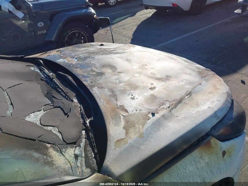 2015 Hyundai Sonata Sport 2.0T VIN: 5NPE34AB7FH100001 Lot: 43982124