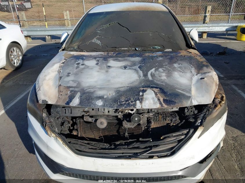 2015 Hyundai Sonata Sport 2.0T VIN: 5NPE34AB7FH100001 Lot: 43982124