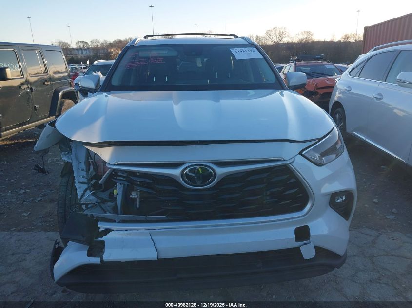 2022 Toyota Highlander Xle VIN: 5TDHZRBH3NS207888 Lot: 43982128