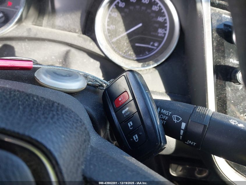 2019 Toyota Camry Le VIN: 4T1B11HK8KU749055 Lot: 43982201