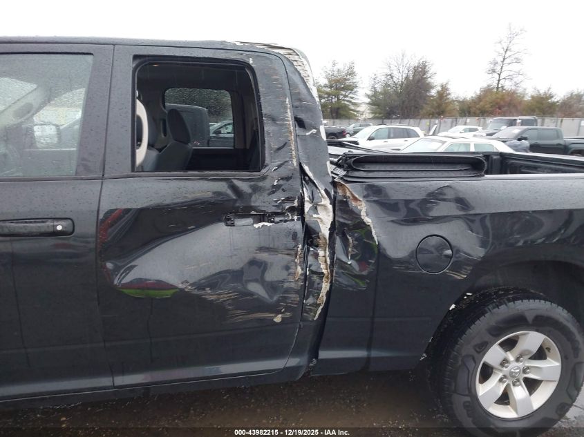 2019 Ram 1500 Classic Express 4X4 6'4 Box VIN: 1C6RR7FG0KS570508 Lot: 43982215