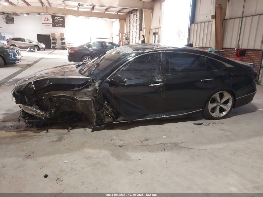 2018 Honda Accord Touring VIN: 1HGCV1F98JA191352 Lot: 43982238