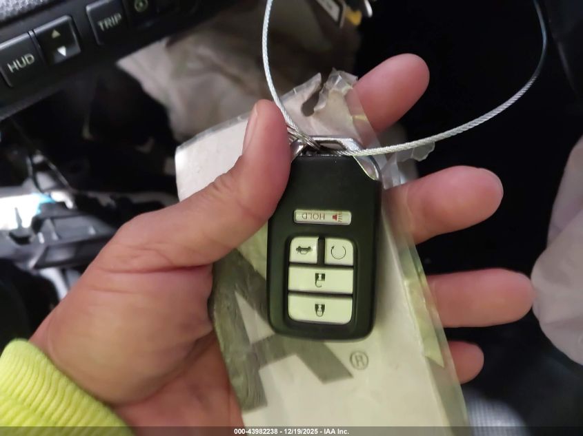 2018 Honda Accord Touring VIN: 1HGCV1F98JA191352 Lot: 43982238