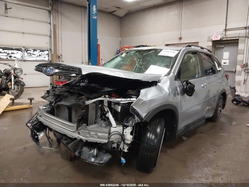 2024 Subaru Forester Premium VIN: JF2SKADC4RH445080 Lot: 43982246