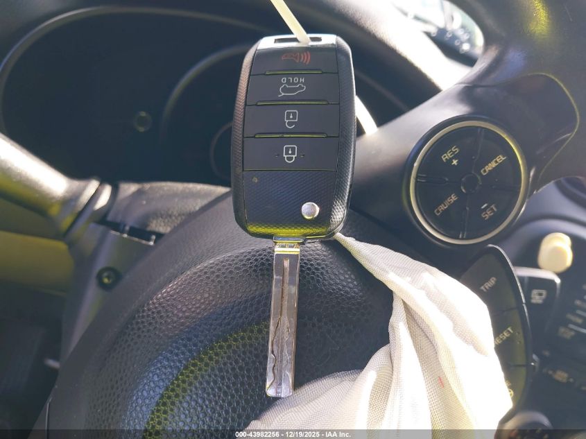 2016 Kia Soul VIN: KNDJN2A29G7836604 Lot: 43982256