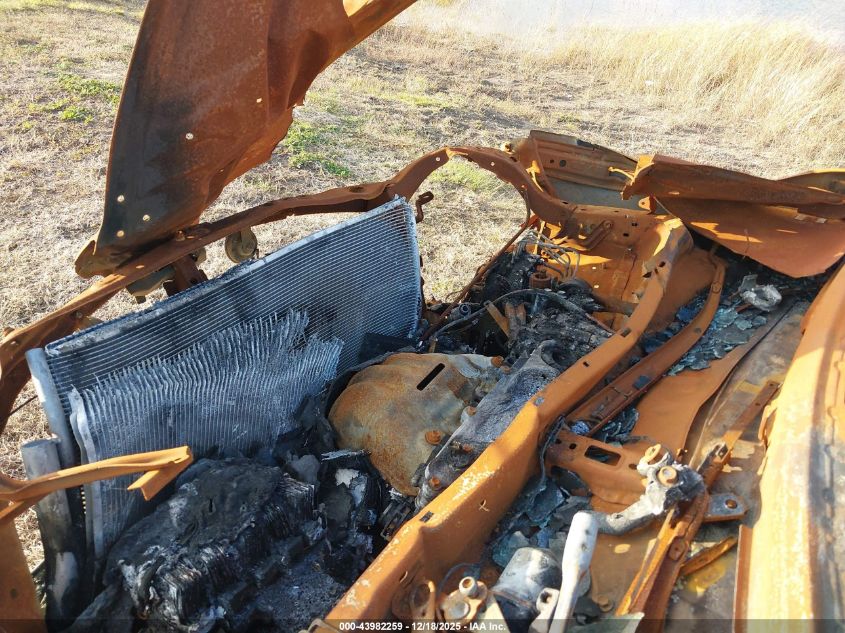 2018 Toyota Highlander Le VIN: 5TDZARFHXJS038131 Lot: 43982259