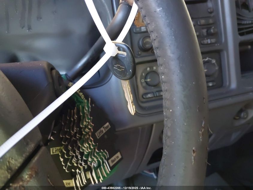 2005 Chevrolet Silverado 2500Hd Ls VIN: 1GCHK23235F812144 Lot: 43982285