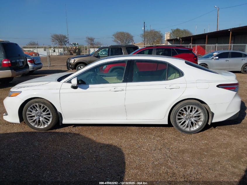 2018 Toyota Camry Xle VIN: 4T1B11HK0JU054518 Lot: 43982292