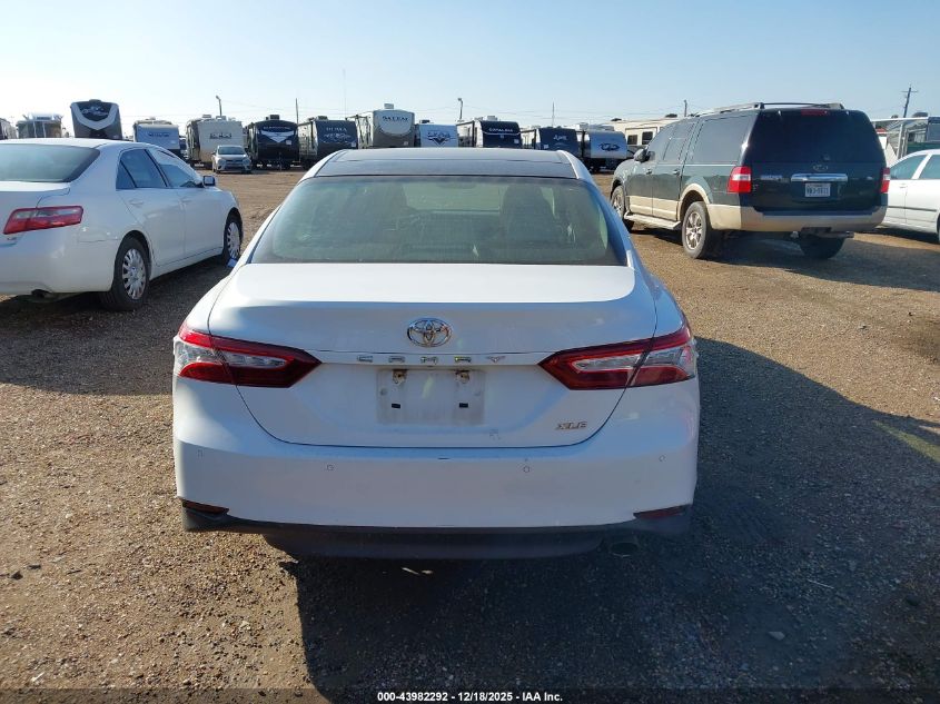 2018 Toyota Camry Xle VIN: 4T1B11HK0JU054518 Lot: 43982292